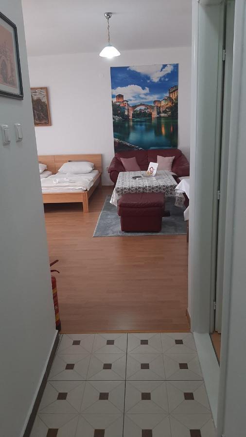 Apartment Jasna Мостар Екстер'єр фото